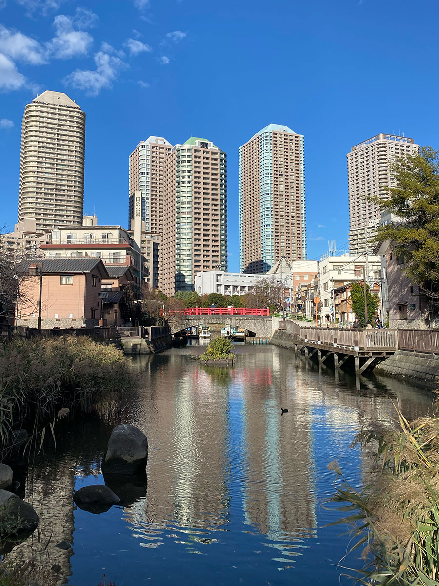 Tsukishima has traditional Tokyo culture with modern urban life