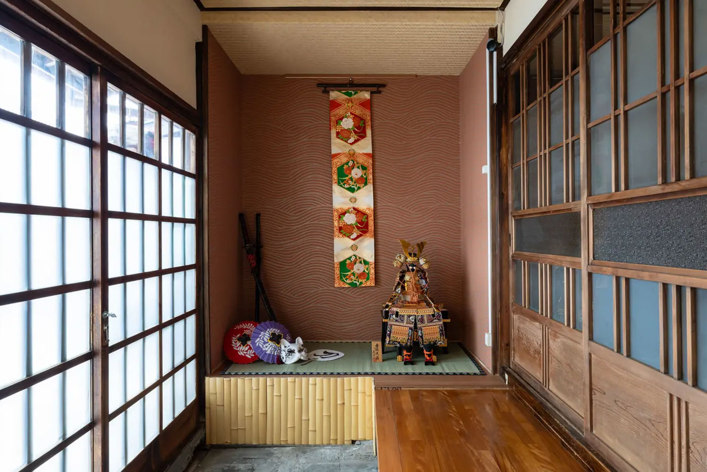 japanese-house-entrance