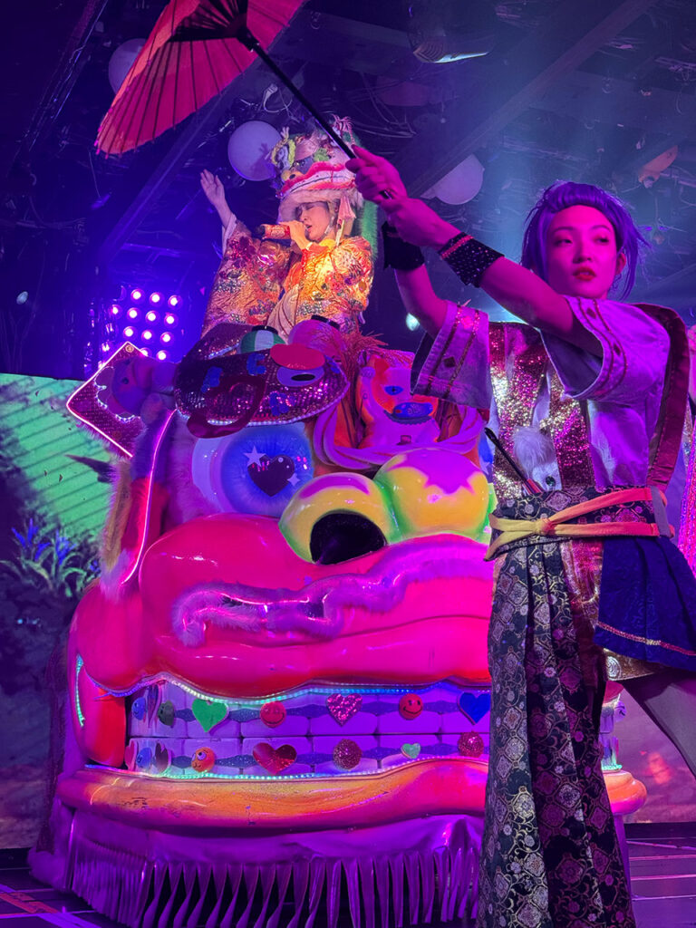 Samurai Restaurant Girl